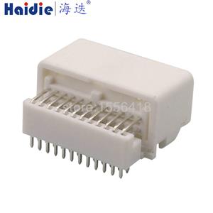 Auto Wiring Cable Connector Include Terminals Pins 1318853-2