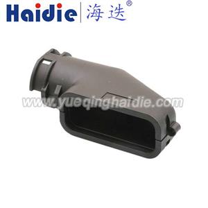 Back shell 1670865-1