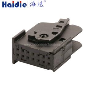 Auto connector 1-967336-2