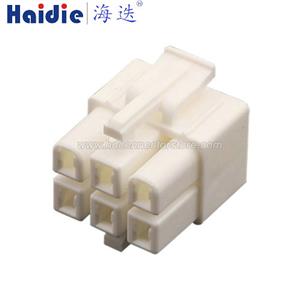 Auto connector MG610232