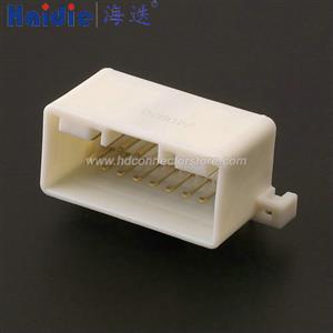 Auto connector  MG645701