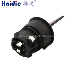 Lamp holder plug HDL-947