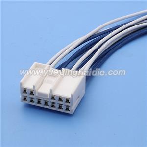 wiring connector  936196-1 18awg 20cm