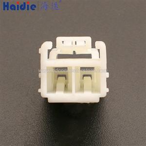 Auto connector HD028G-2.2-21