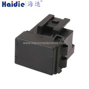 Fuse box with terminal BX2047C-2